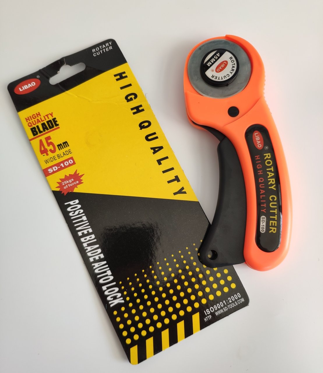 Kırkyama Patchwork Makası Döner Rulet Bıçak